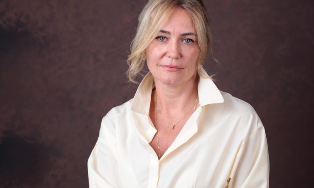 yasemin-mistikoglu